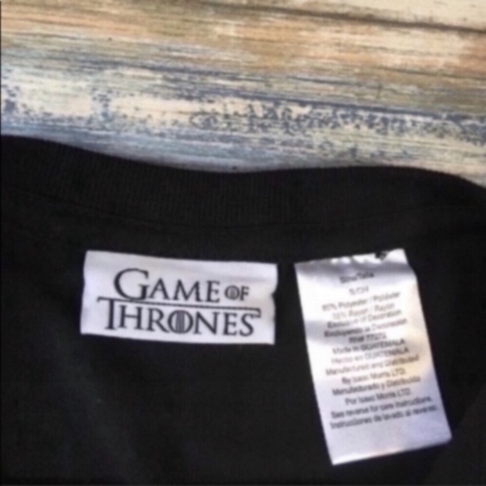 Game Of Thrones Winter Is Here Tee - Picture 3 of 3